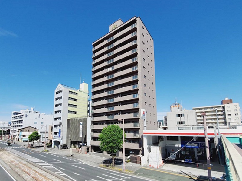 ロイヤルガーデンはりまや町